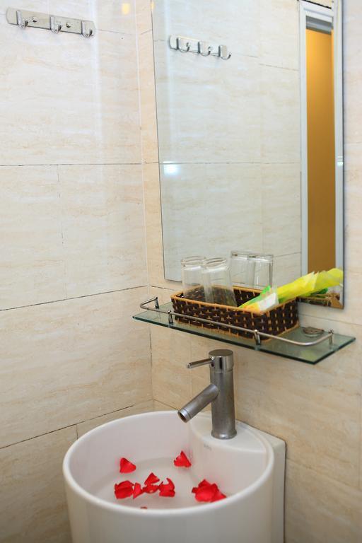 Hanoi Zesty Hotel Zimmer foto
